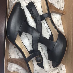 Black heels tacones negros Andrea Mexicana